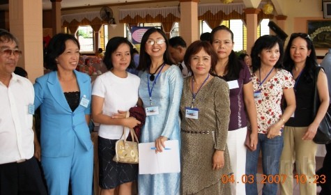Co_dau_va[1]...nha_chong__.jpg -           